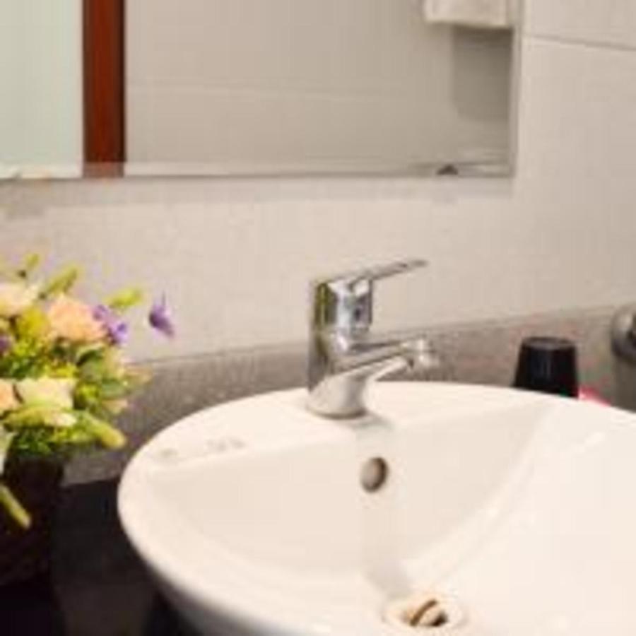 Song Kieu Hotel ฮาลอง ภายนอก รูปภาพ